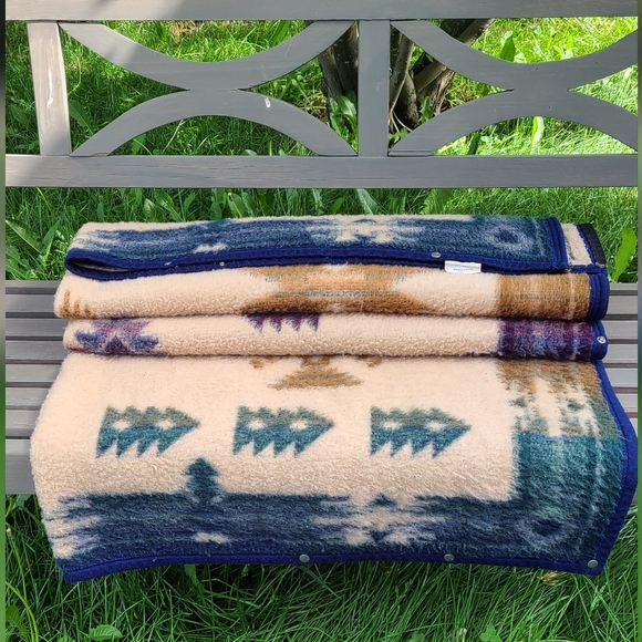 Biederlack Cuddle blanket/throw - Picture 6 of 9